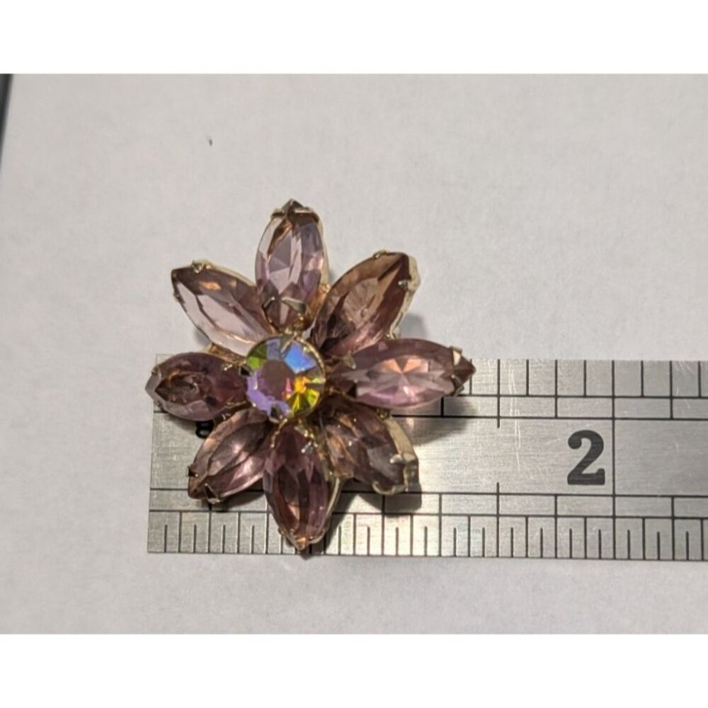 Vintage Flower Clip-On Earrings Purple Rhinestones Aurora Borealis Center - Picture 5 of 13